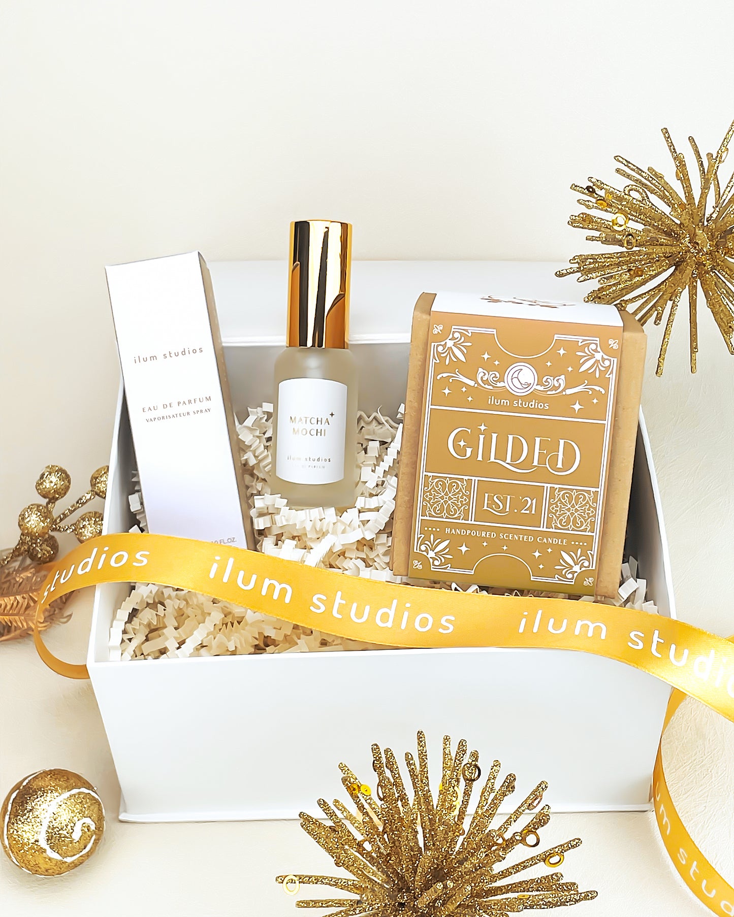 Signature Scent Gift Set - 7oz Scented Candle + 30ml Eau de Parfum
